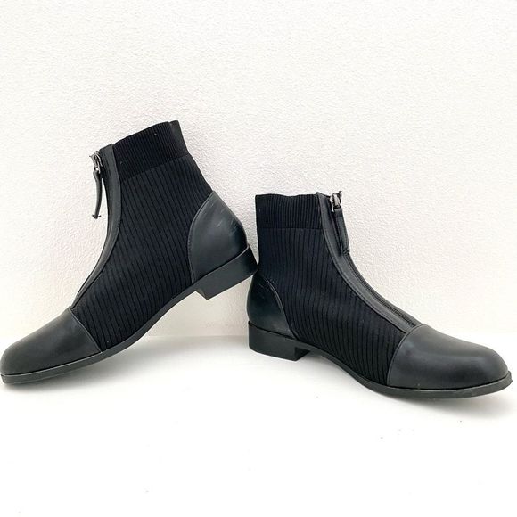 Journee Collection Black Front Zip Bexlie Bootie Women’s size 9 - Picture 4 of 10